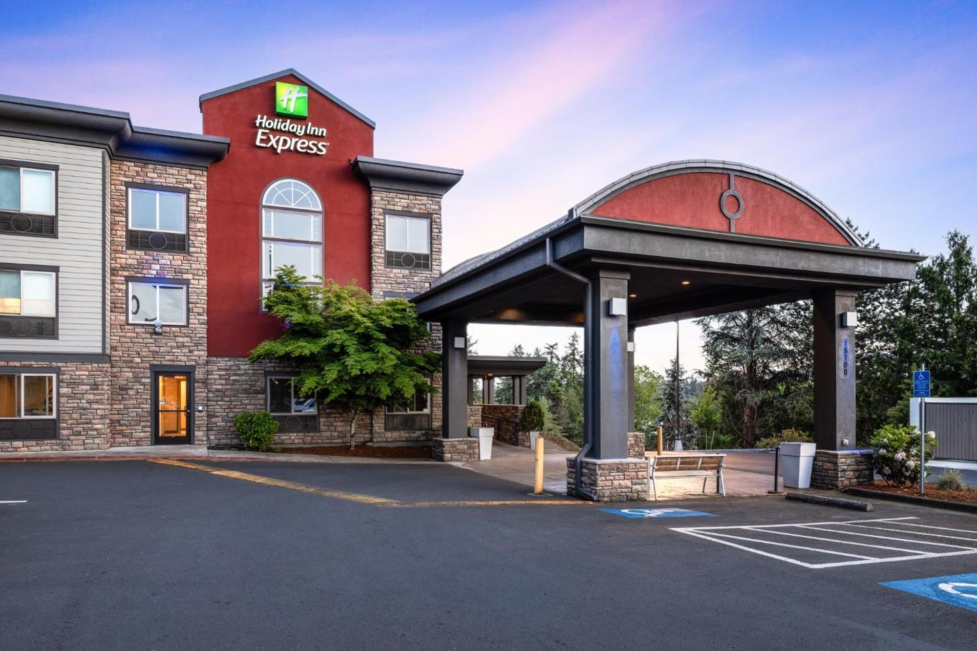 Holiday Inn Express Portland South - Lake Oswego By Ihg Exterior foto