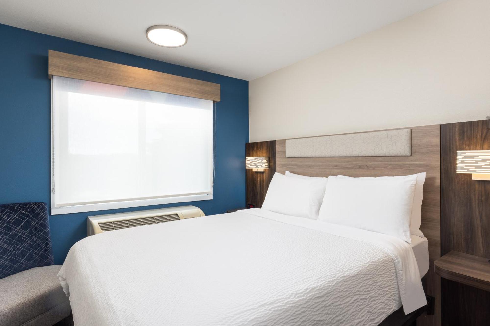 Holiday Inn Express Portland South - Lake Oswego By Ihg Exterior foto