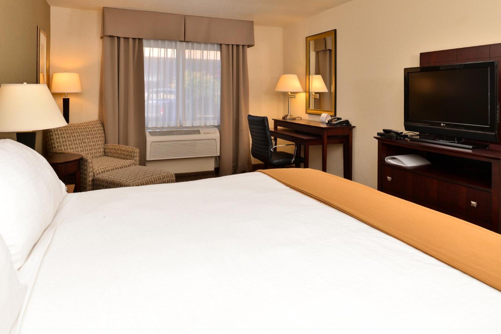 Holiday Inn Express Portland South - Lake Oswego By Ihg Exterior foto